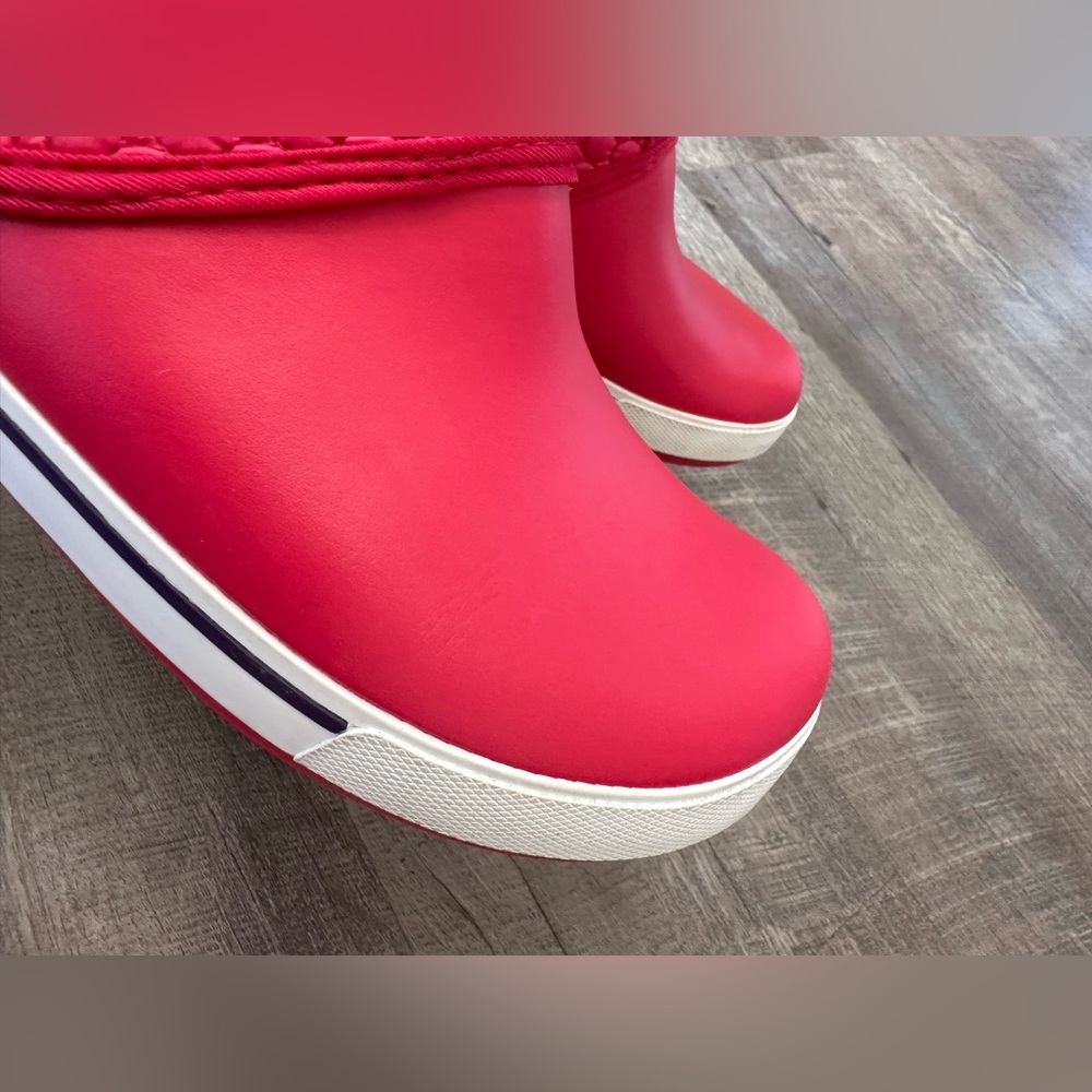 CROCS Crocband Winter High Boot w/ Zipper - Raspberry Mulberry Pink Size 8 - Picture 4 of 17